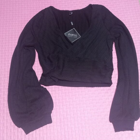 Zaful Black Criss Cross Cropped Top - Picture 1 of 6